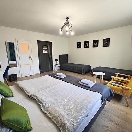 7Th Room Guest House Oświęcim Exteriör bild